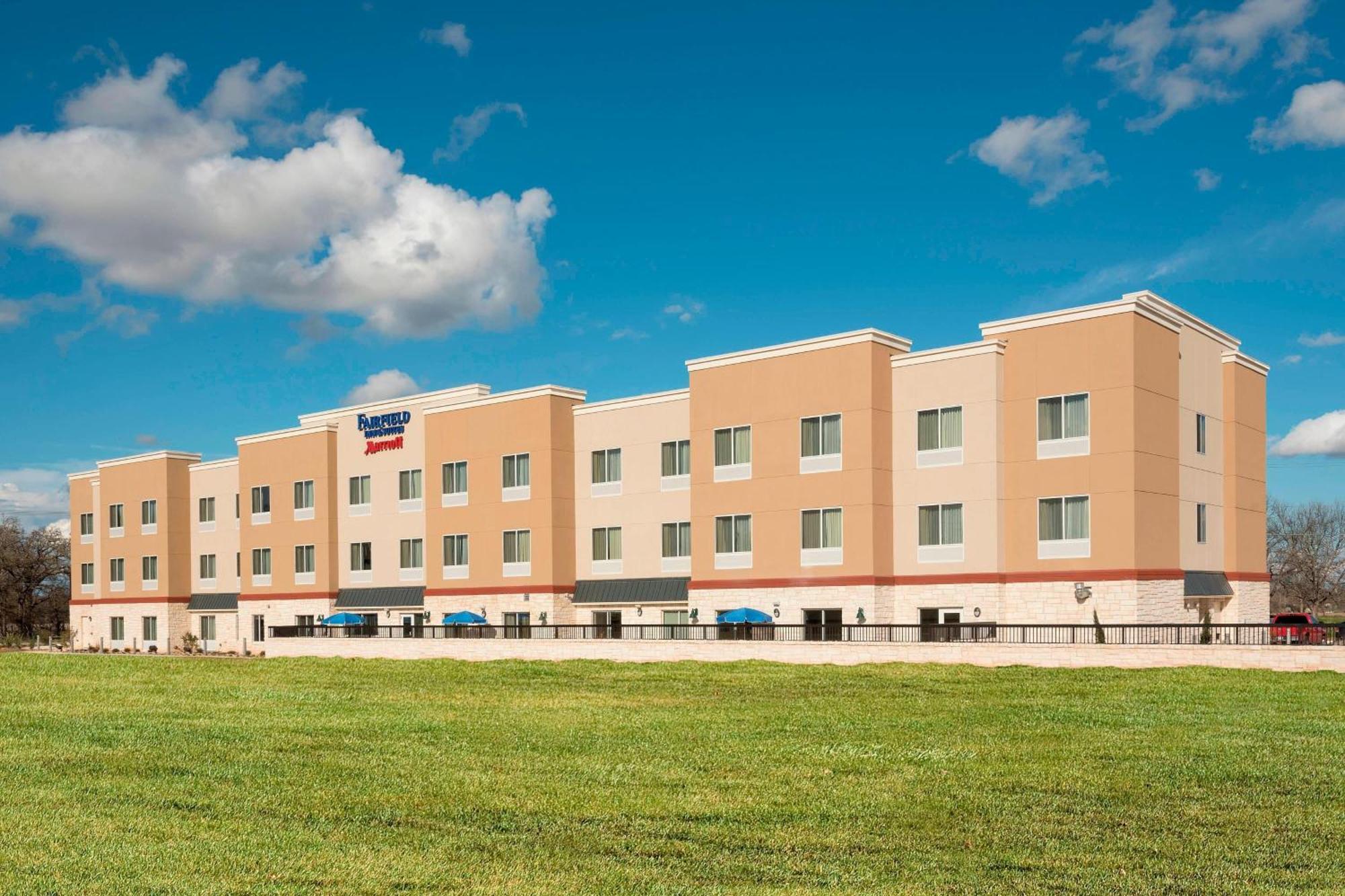 Fairfield Inn & Suites By Marriott Fredericksburg Texas Esterno foto